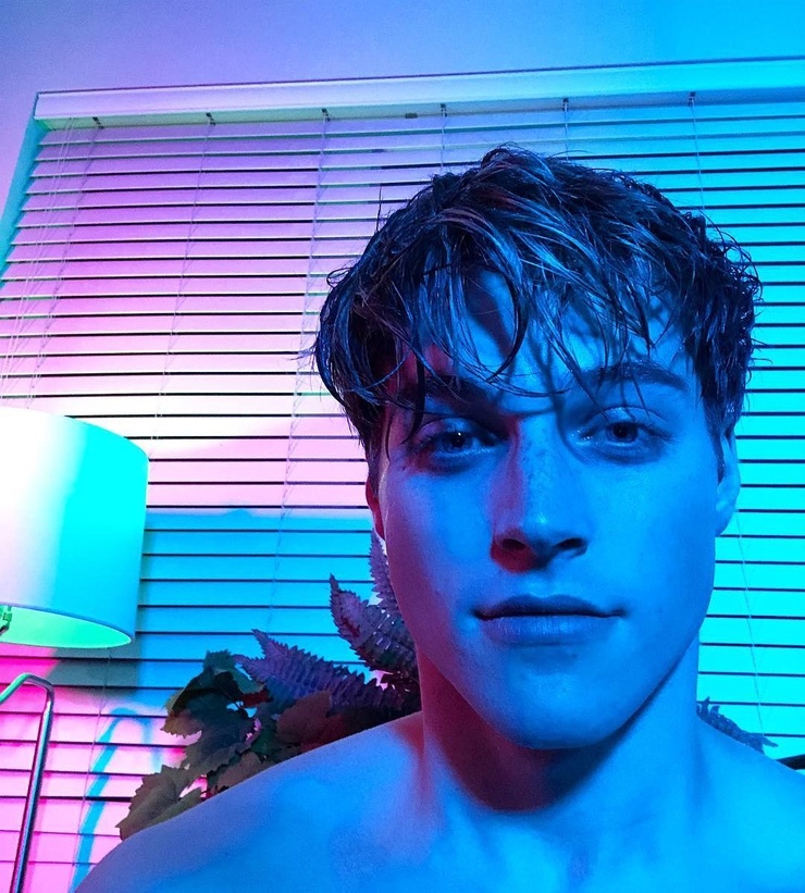 Froy Gutierrez