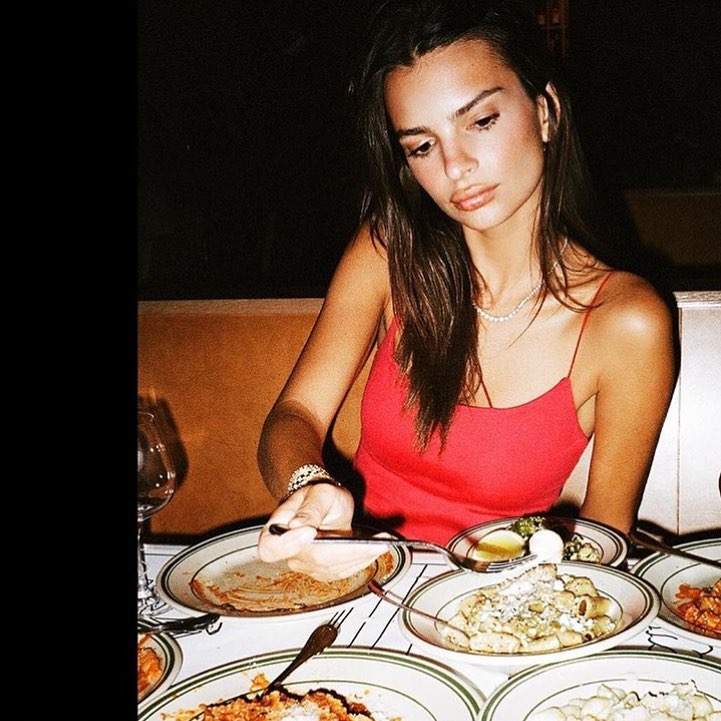 Emily Ratajkowski