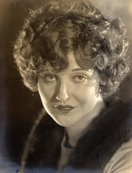 Agnes Ayres