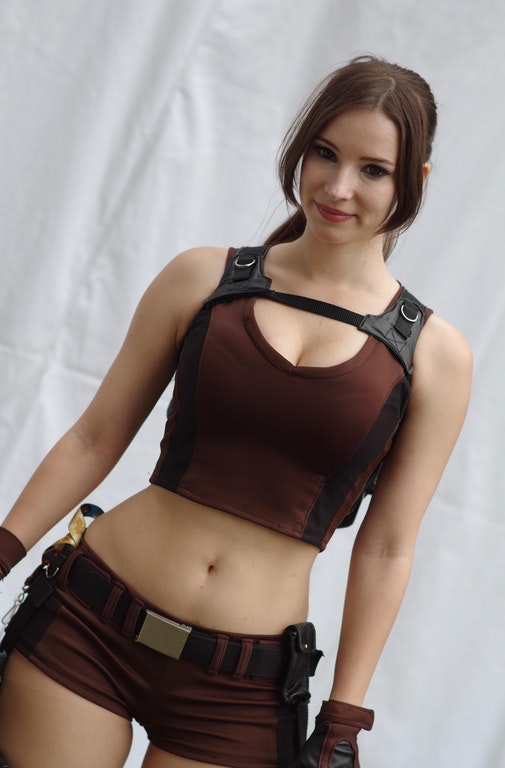 Enji Night