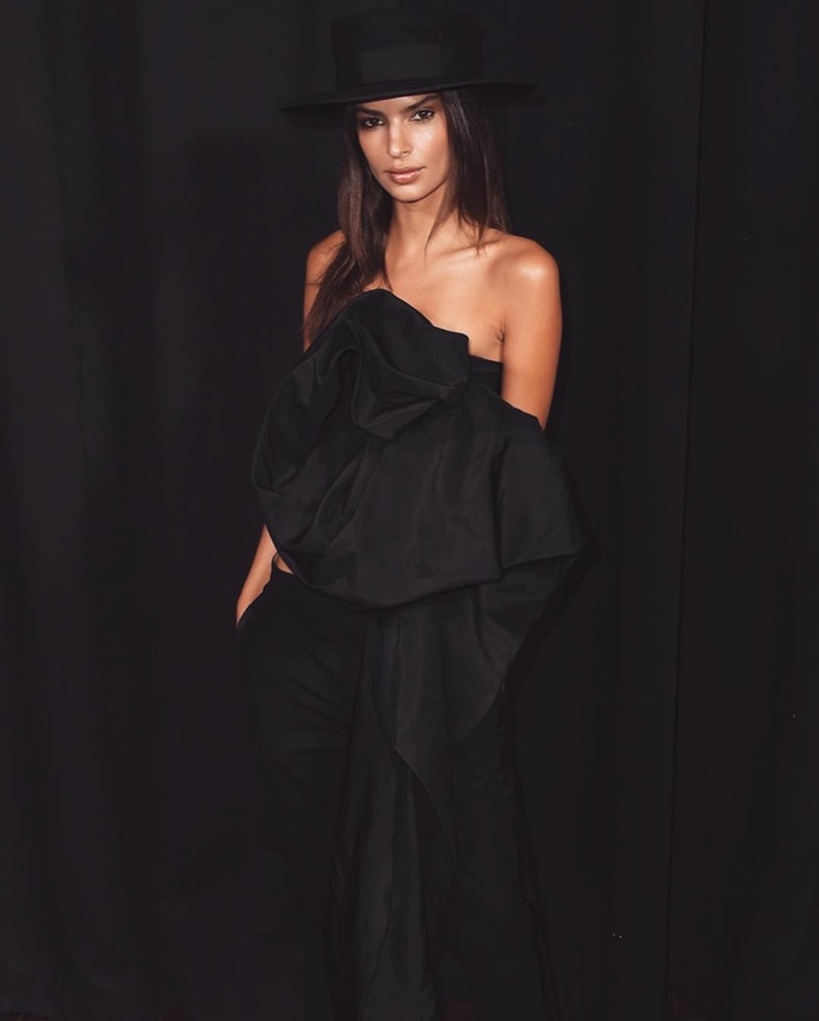 Emily Ratajkowski