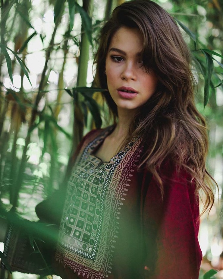 Amelie Zohar