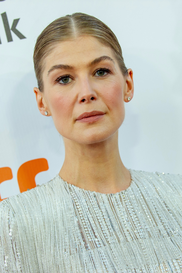 Rosamund Pike