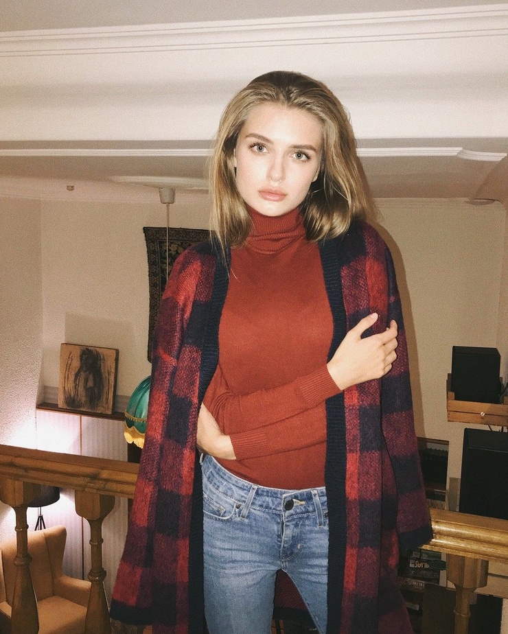 Snezhana Yanchenko Snezhana Yanchenko