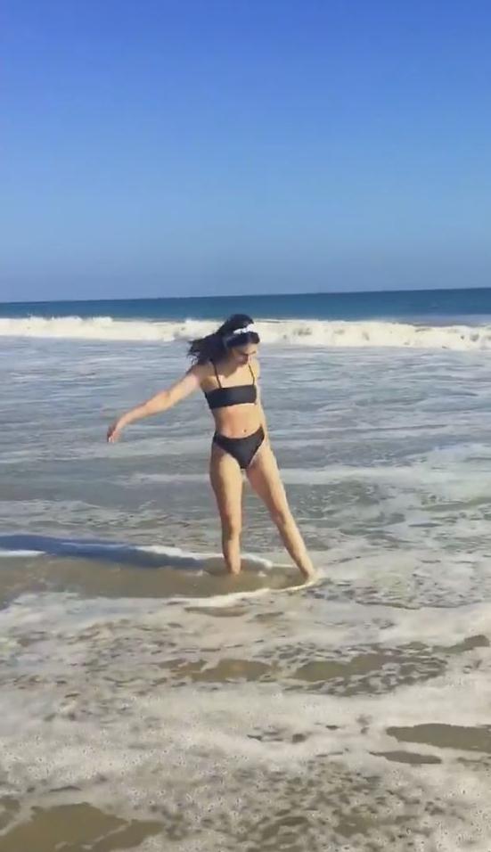 Erin Sanders Erin Sanders