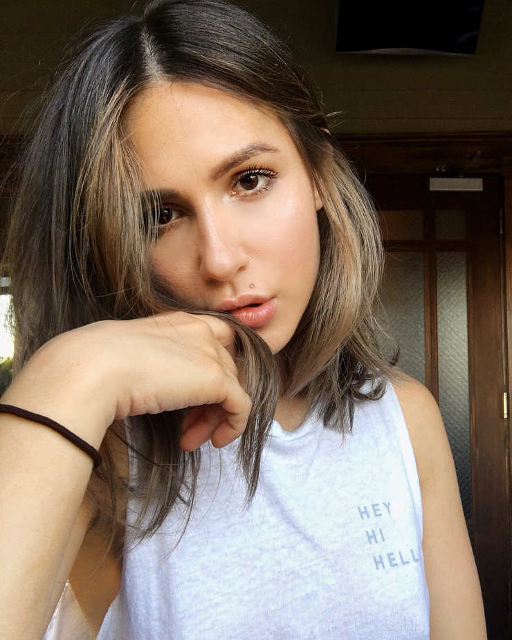 Erin Sanders