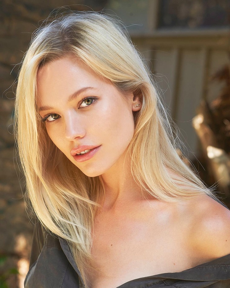 Ksenia Islamova Ksenia Islamova