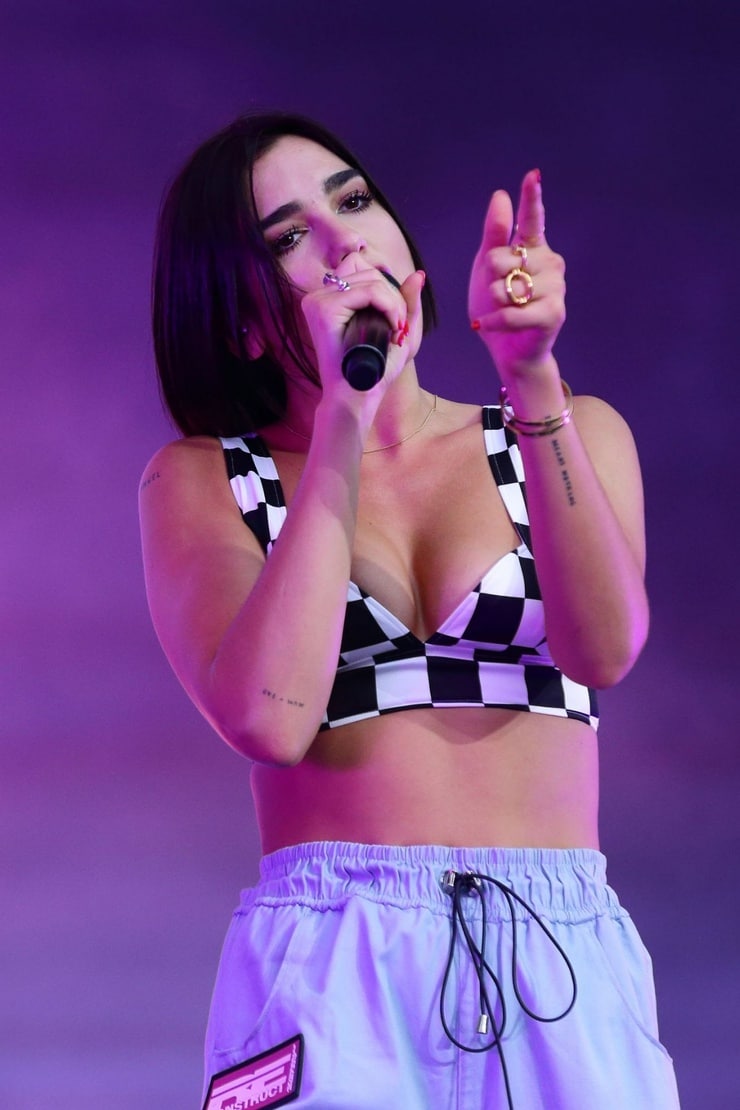 Dua Lipa