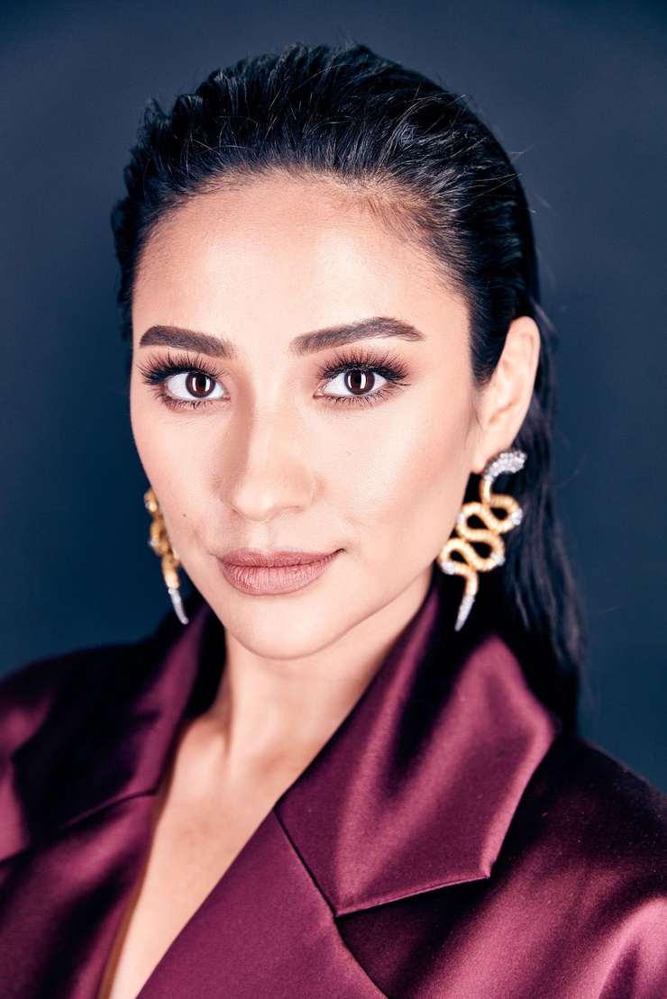 Shay Mitchell Shay Mitchell