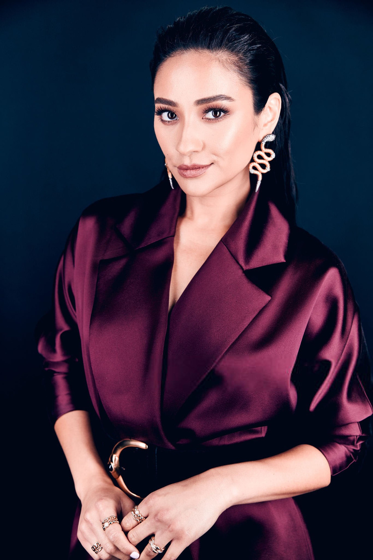 Shay Mitchell