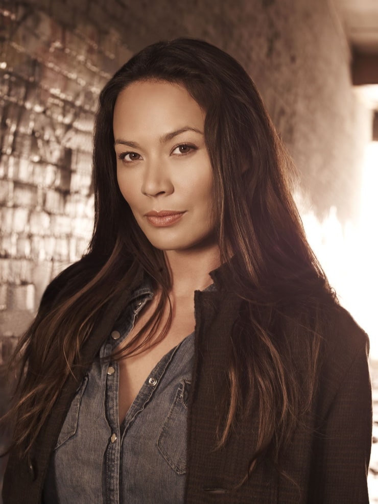 Moon Bloodgood