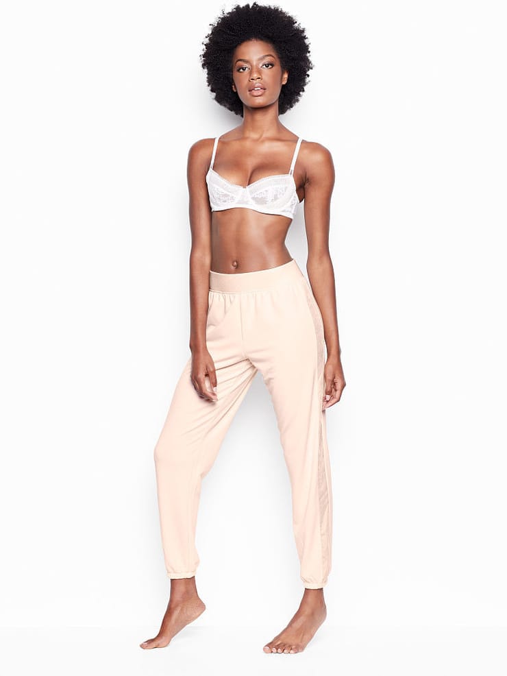 Ebonee Davis Ebonee Davis