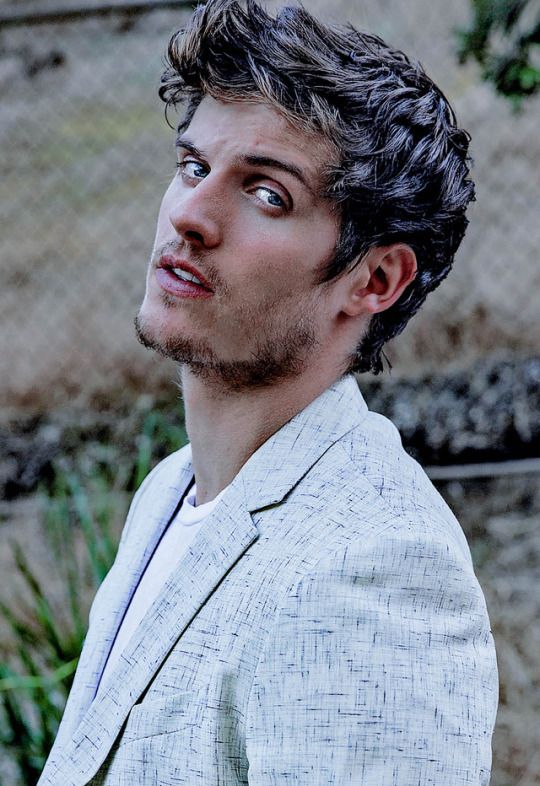 Daniel Sharman