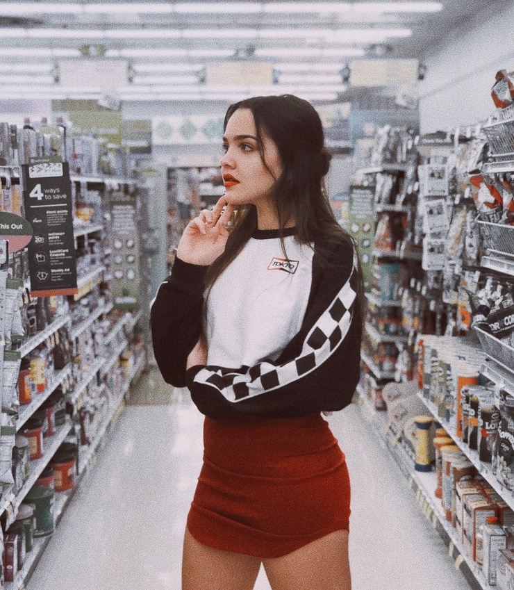 Picture of Carly Gibert