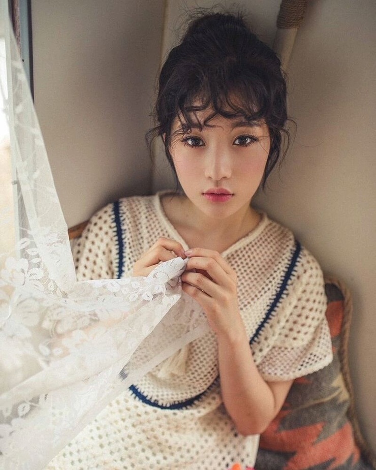 Chae-Yeon Jung Chae-Yeon Jung