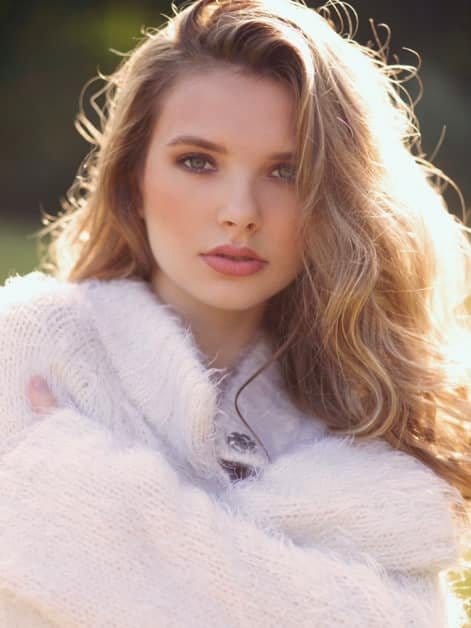 Weronika Raczkowska Weronika Raczkowska