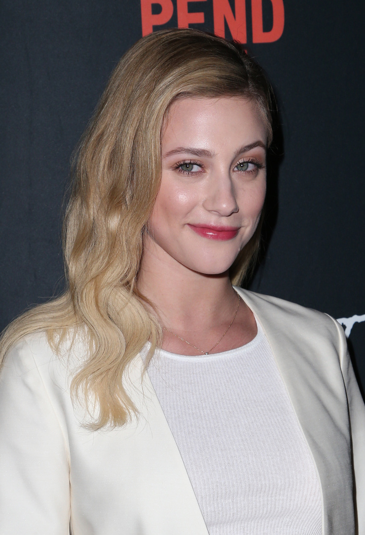 Lili Reinhart