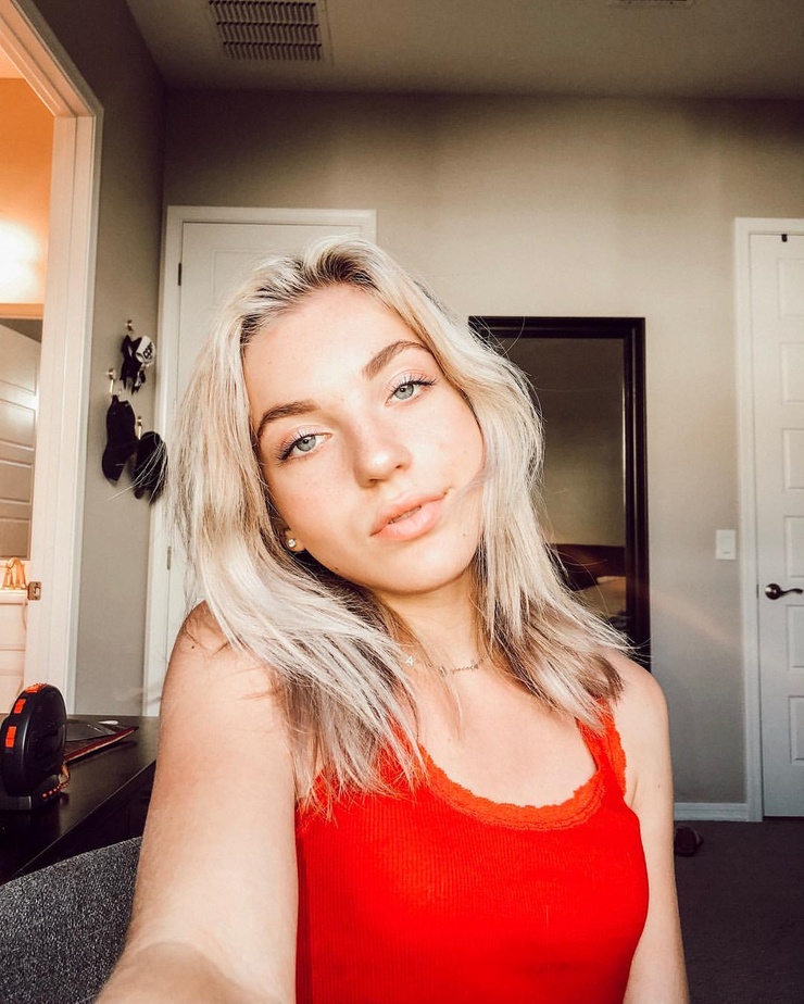 Brynn Rumfallo