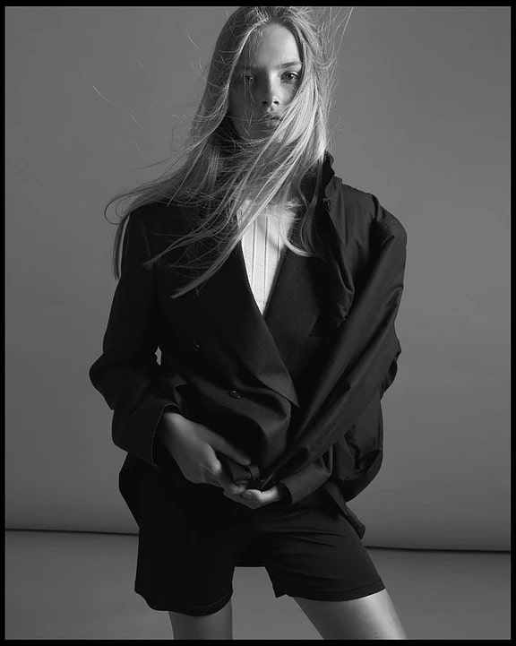 Britney Van Der Steen Britney Van Der Steen