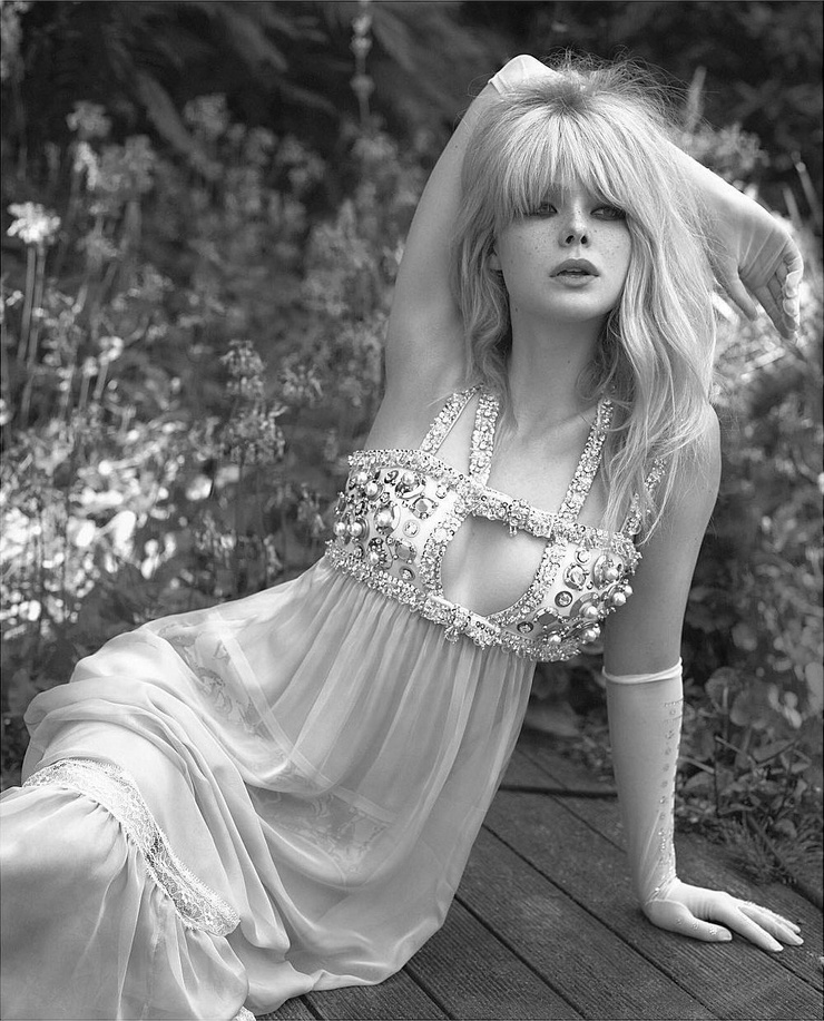 Elle Fanning