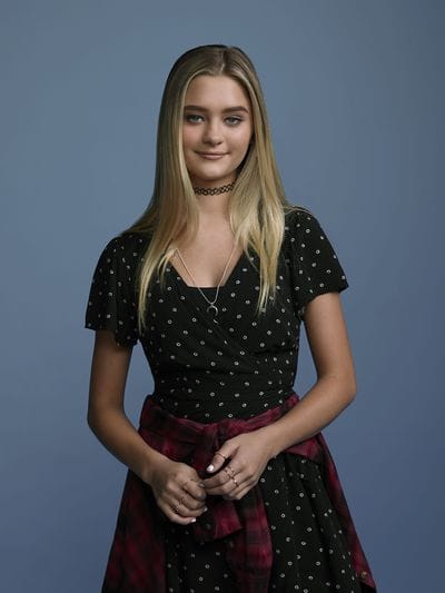 Lizzy Greene