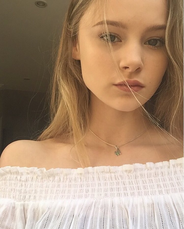 Mia Jenkins Mia Jenkins