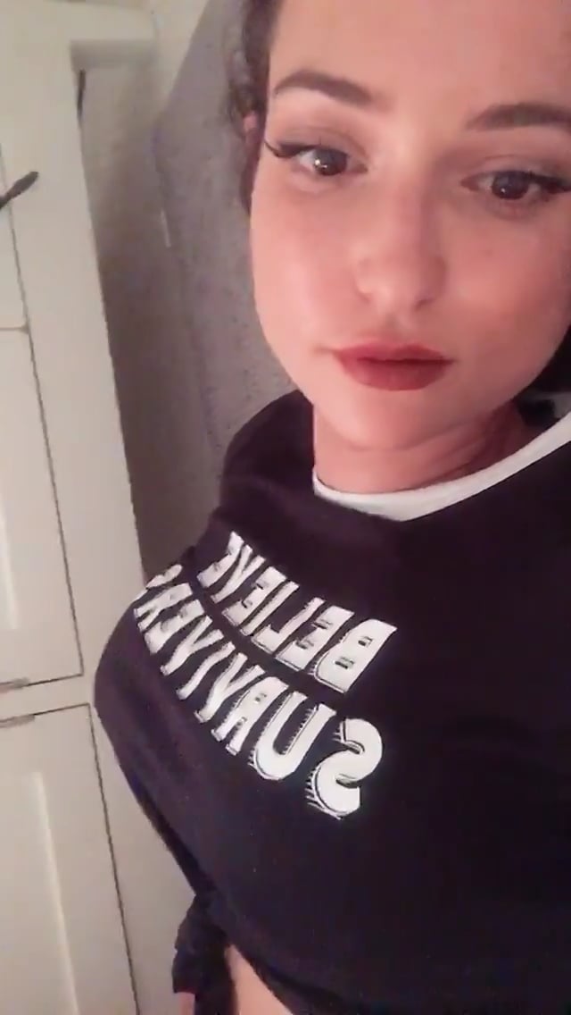 Milana Vayntrub Milana Vayntrub