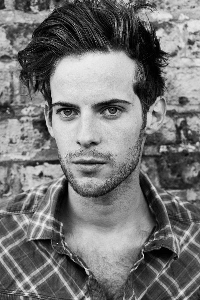 Luke Treadaway Luke Treadaway