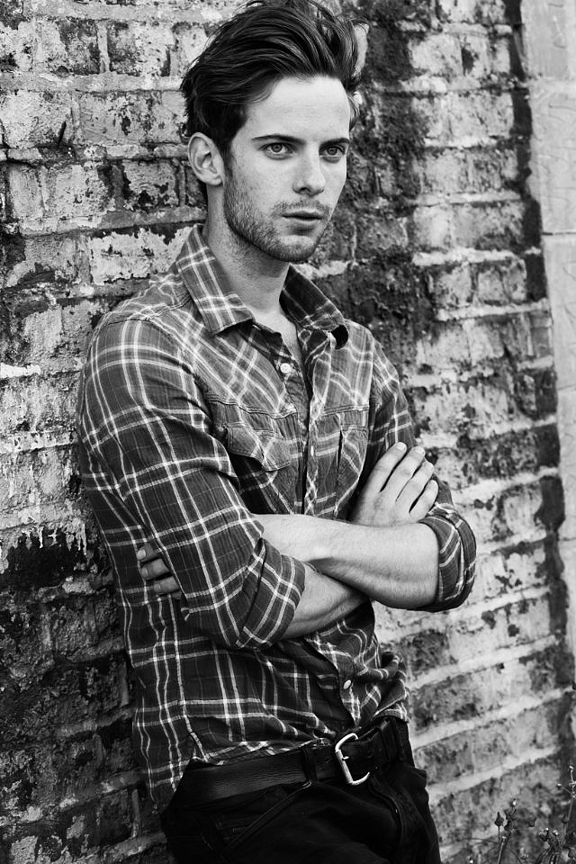 Luke Treadaway