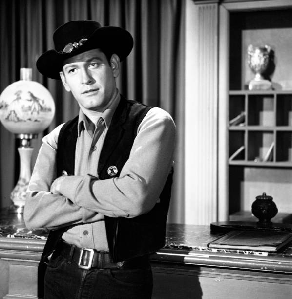 Earl Holliman