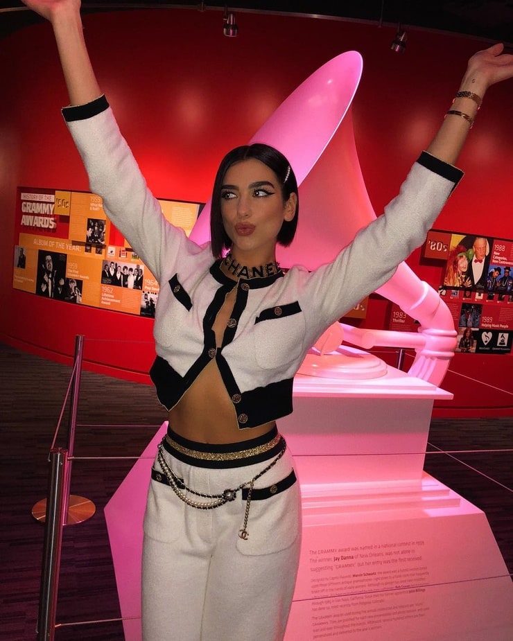 Dua Lipa