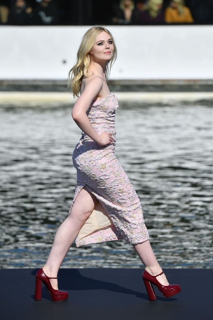 Picture Of Elle Fanning 9702