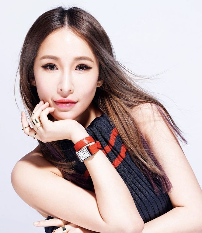 Elva Hsiao
