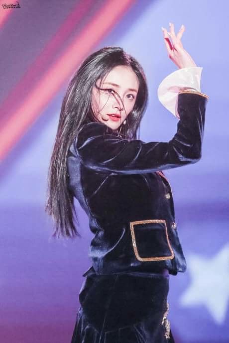 Zhou Jieqiong