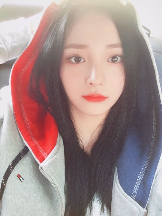 Zhou Jieqiong