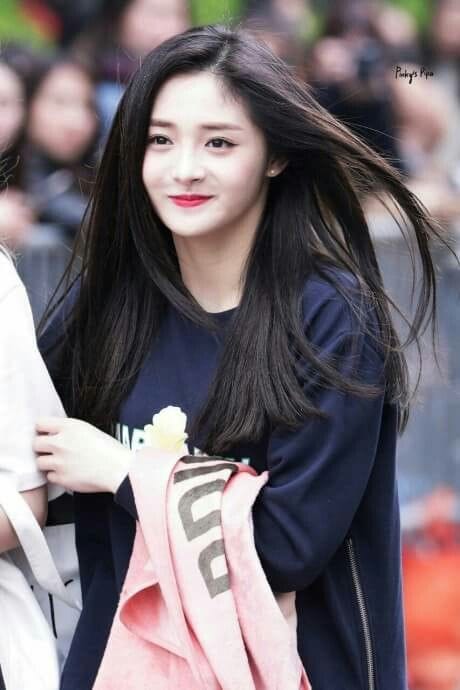 Picture of Zhou Jieqiong