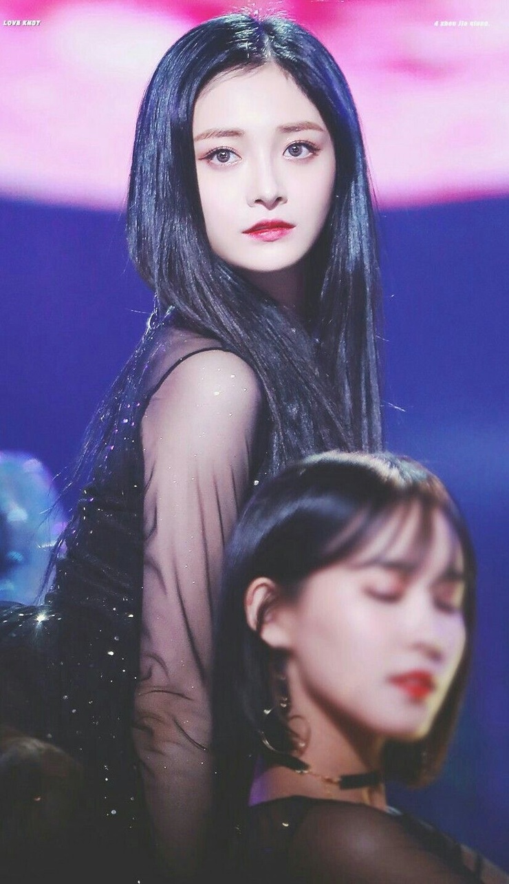 Zhou Jieqiong