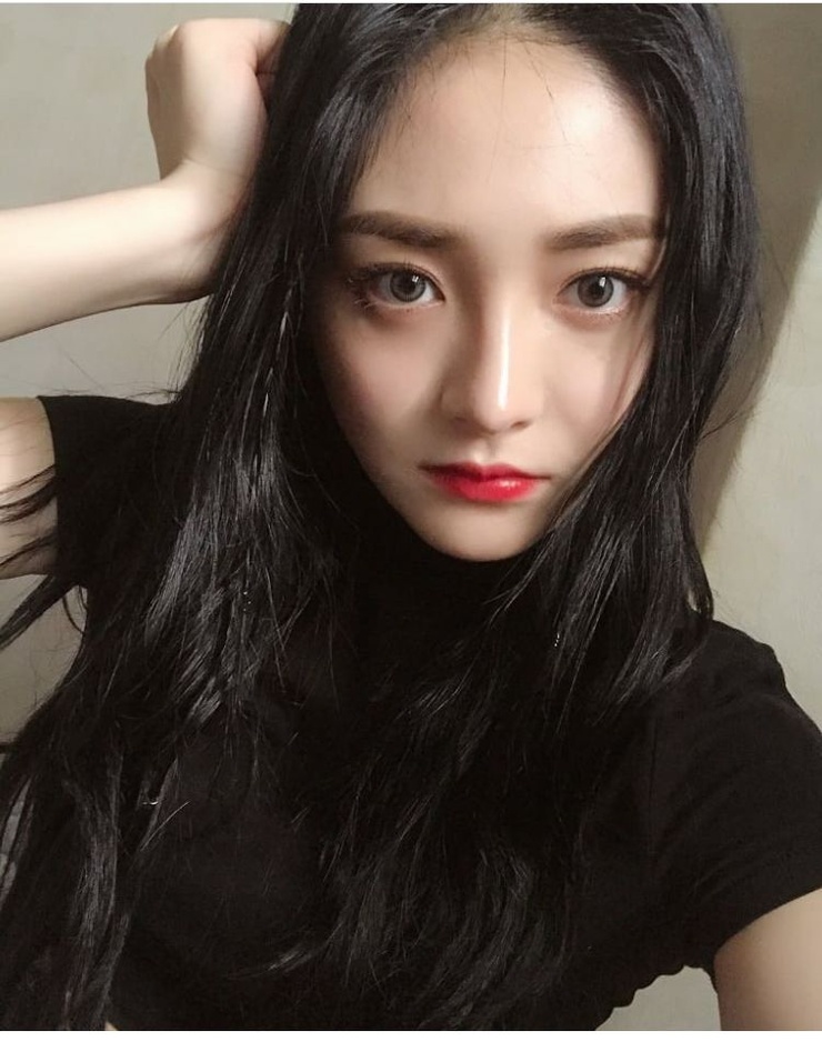 Zhou Jieqiong