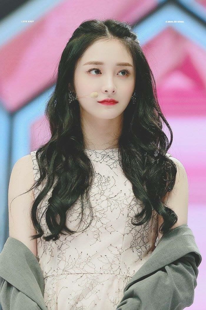 Zhou Jieqiong