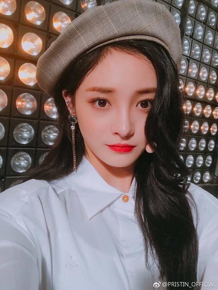 Zhou Jieqiong