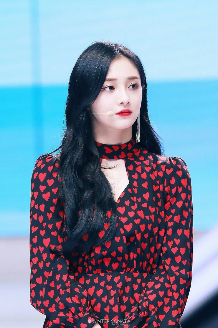 Zhou Jieqiong