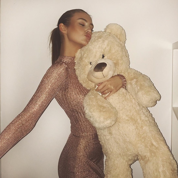Lorena RAE Lorena RAE