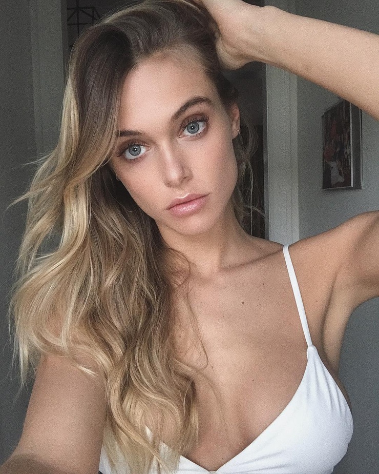 Ellie Ottaway Ellie Ottaway