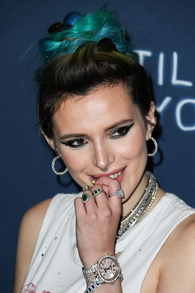 Bella Thorne