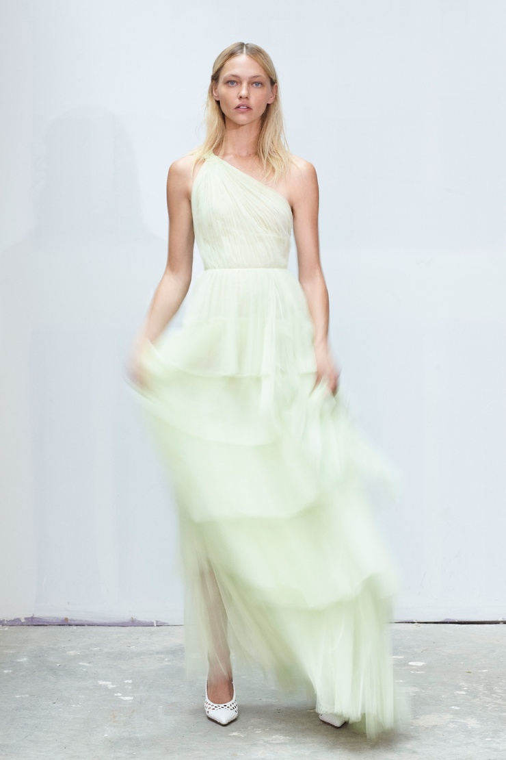 Sasha Pivovarova Sasha Pivovarova