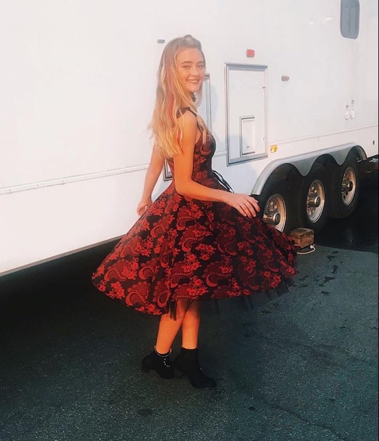 Lizzy Greene