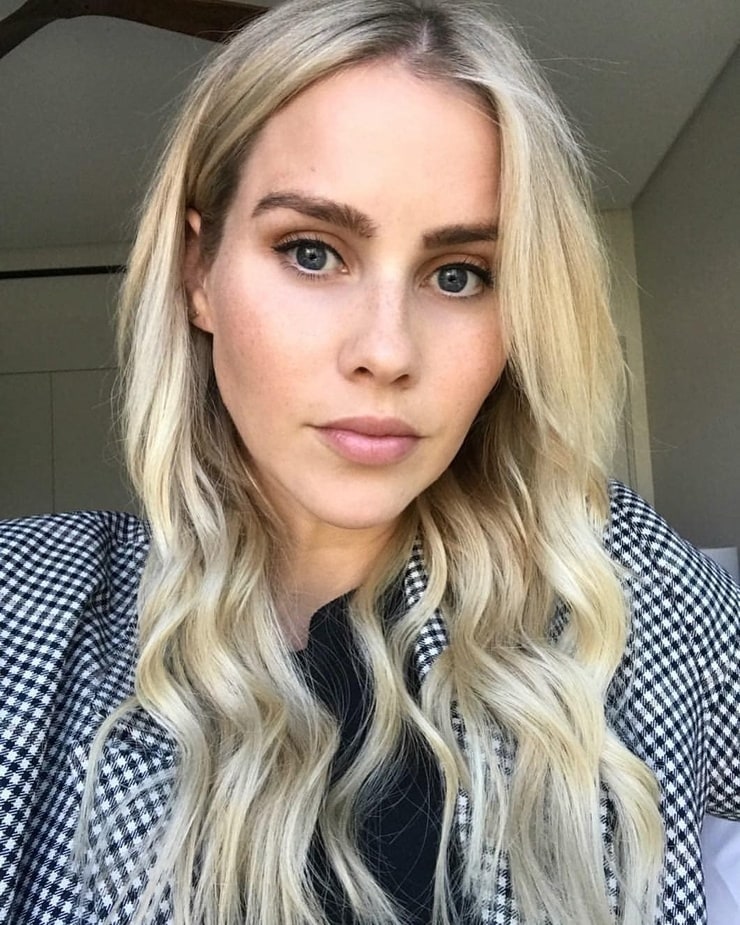 Picture of Claire Holt