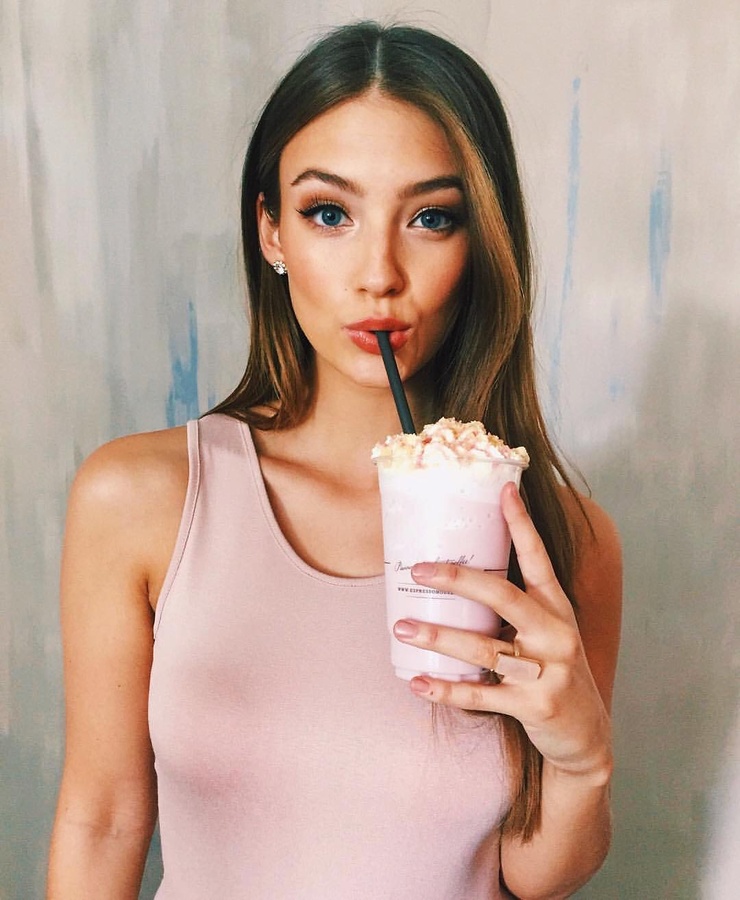 Lorena RAE Lorena RAE