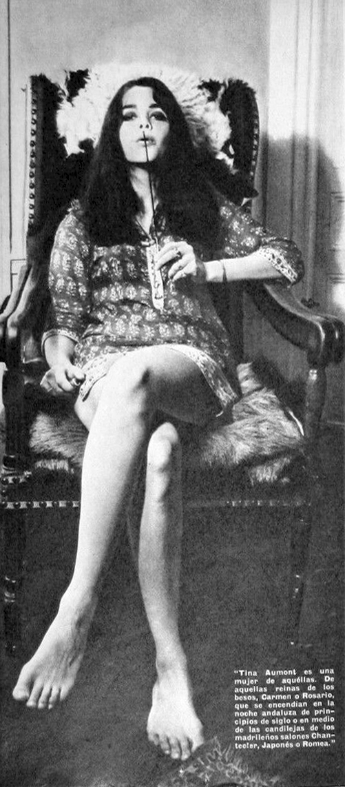 Tina Aumont Tina Aumont
