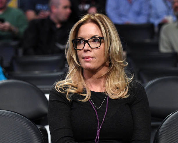 Jeanie Buss